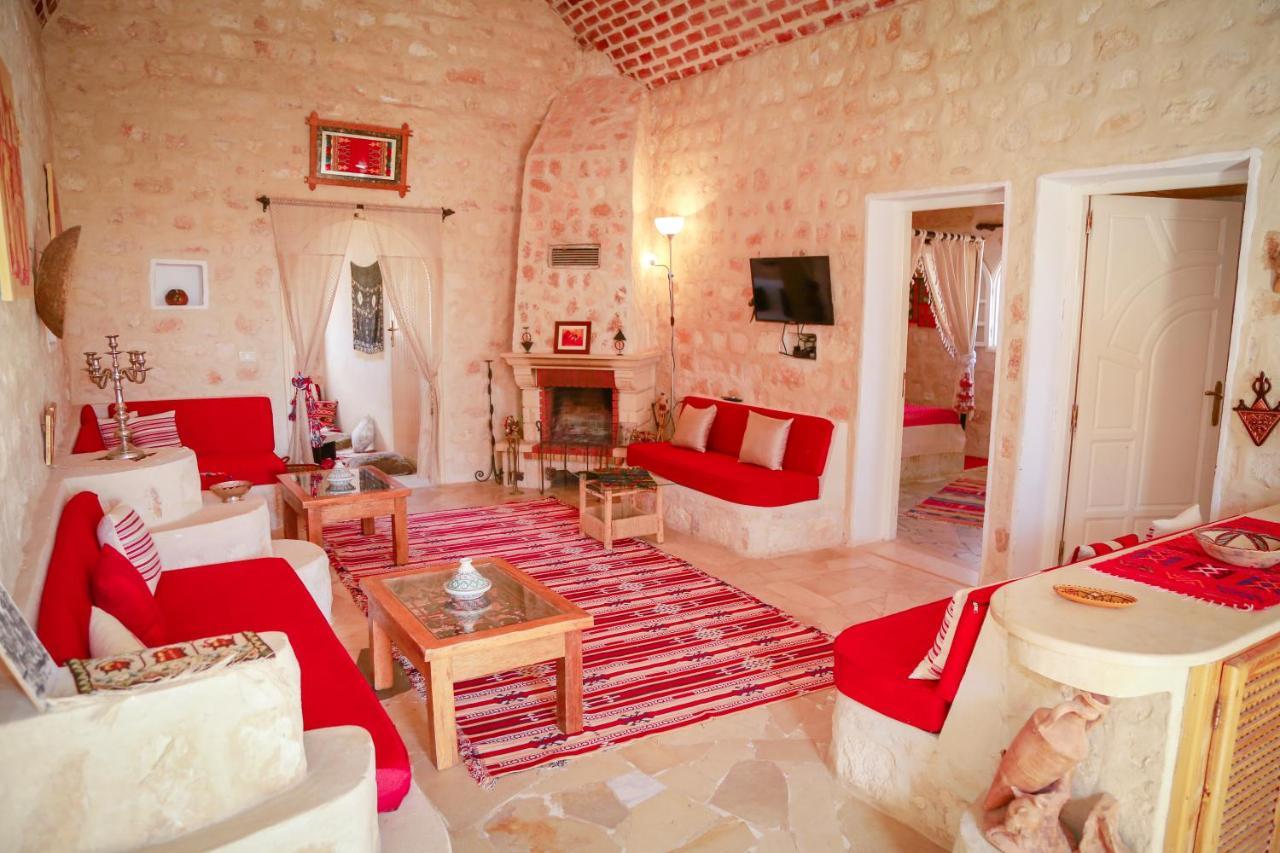 Dar Ayed Tamezret Hotel Tamazrat ภายนอก รูปภาพ