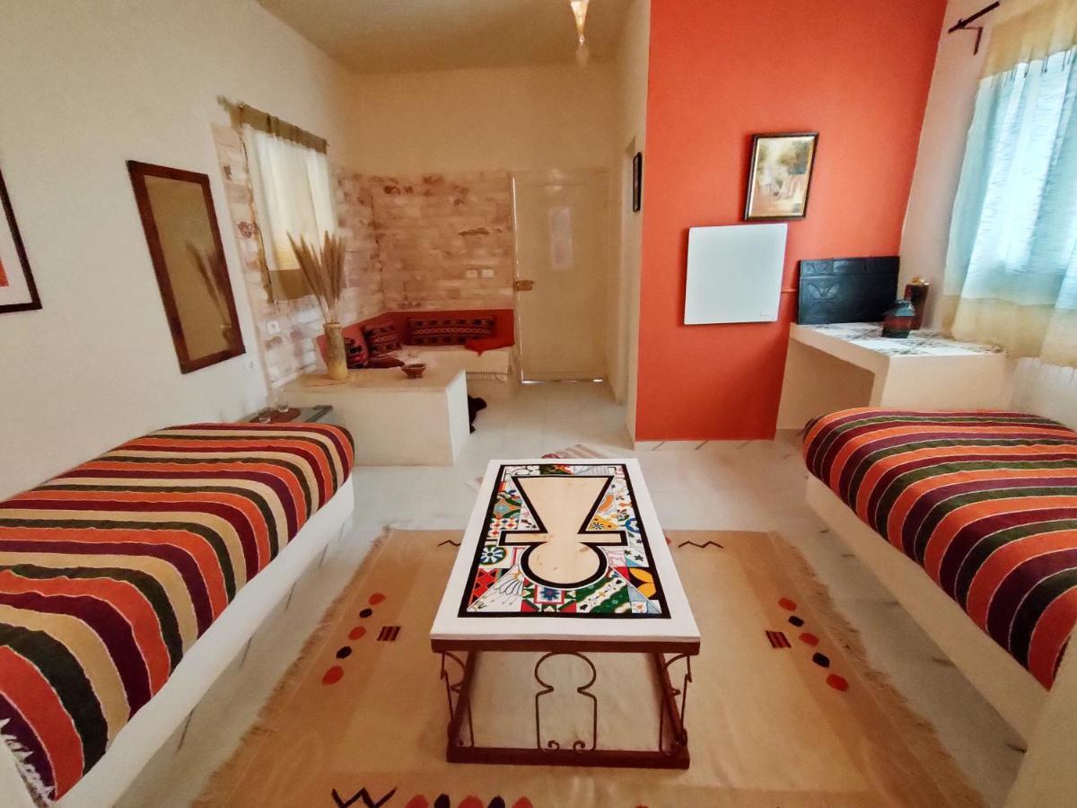 Dar Ayed Tamezret Hotel Tamazrat ภายนอก รูปภาพ